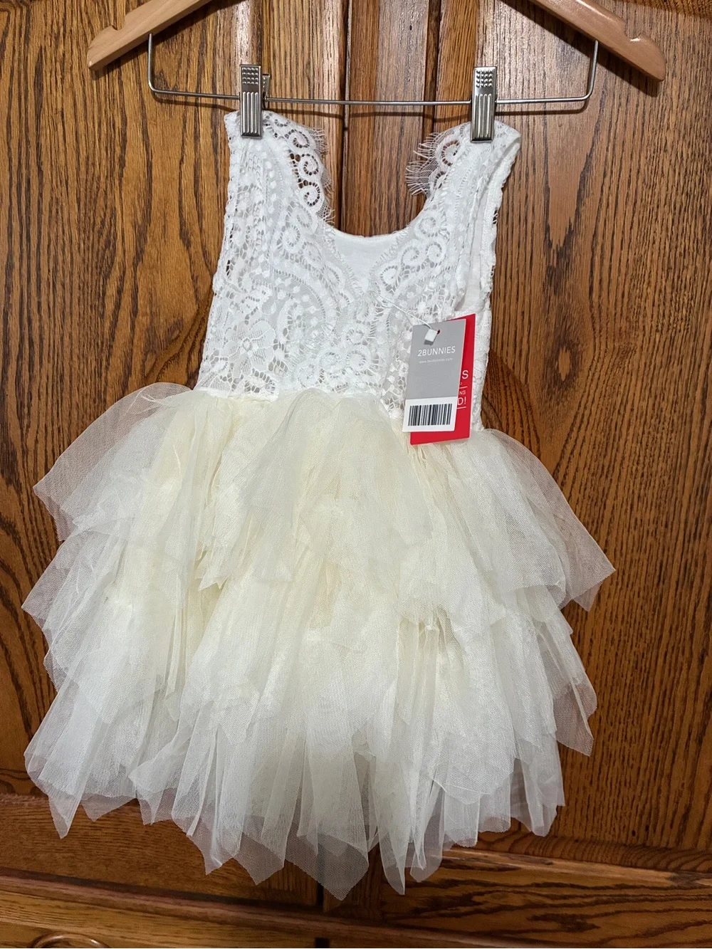 2Bunnies Girls 4T White Lace & Ivory Tulle Floral Appliqué Boho Dress